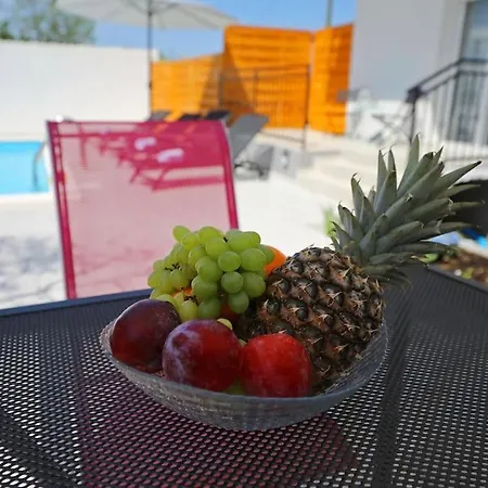 Luxury Petra With Private Pool Apartment *