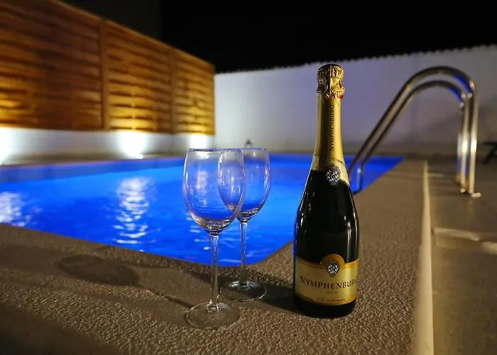 Luxury Petra With Private Pool